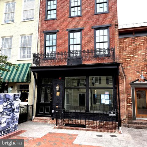 Photo of 137 S Loudoun Street #101, WINCHESTER, VA 22601 (MLS # VAWI2010556)