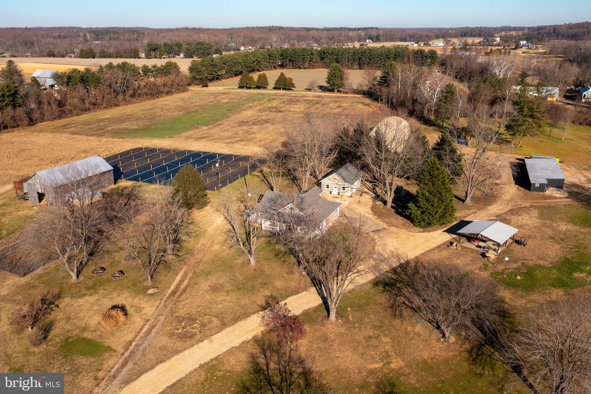 DAVIDSONVILLE - Land