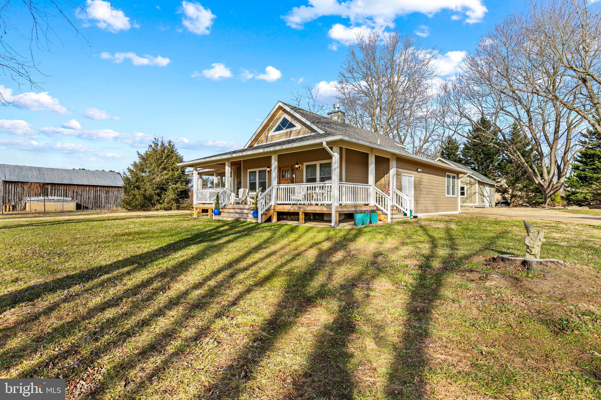 DAVIDSONVILLE - Land