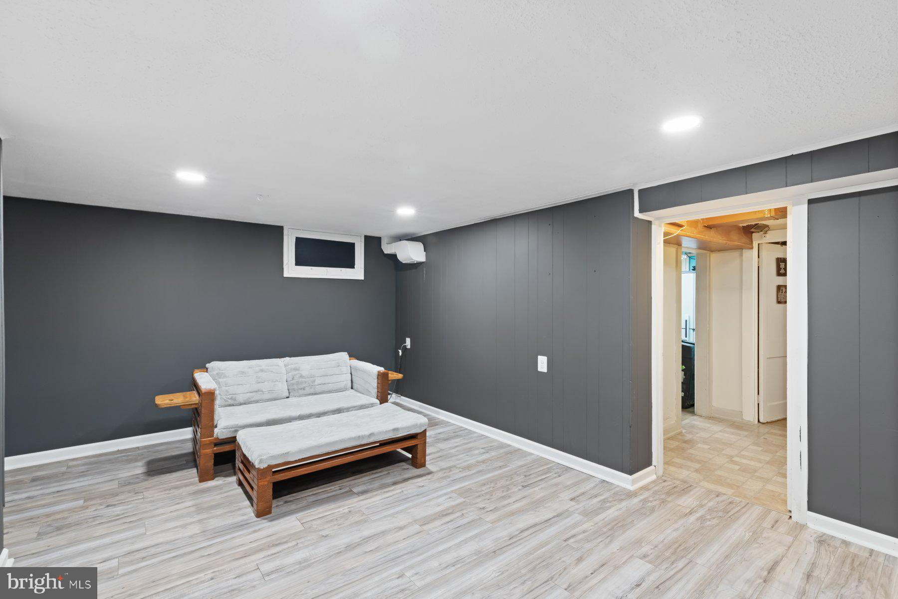 WESTSHIRE - Residential