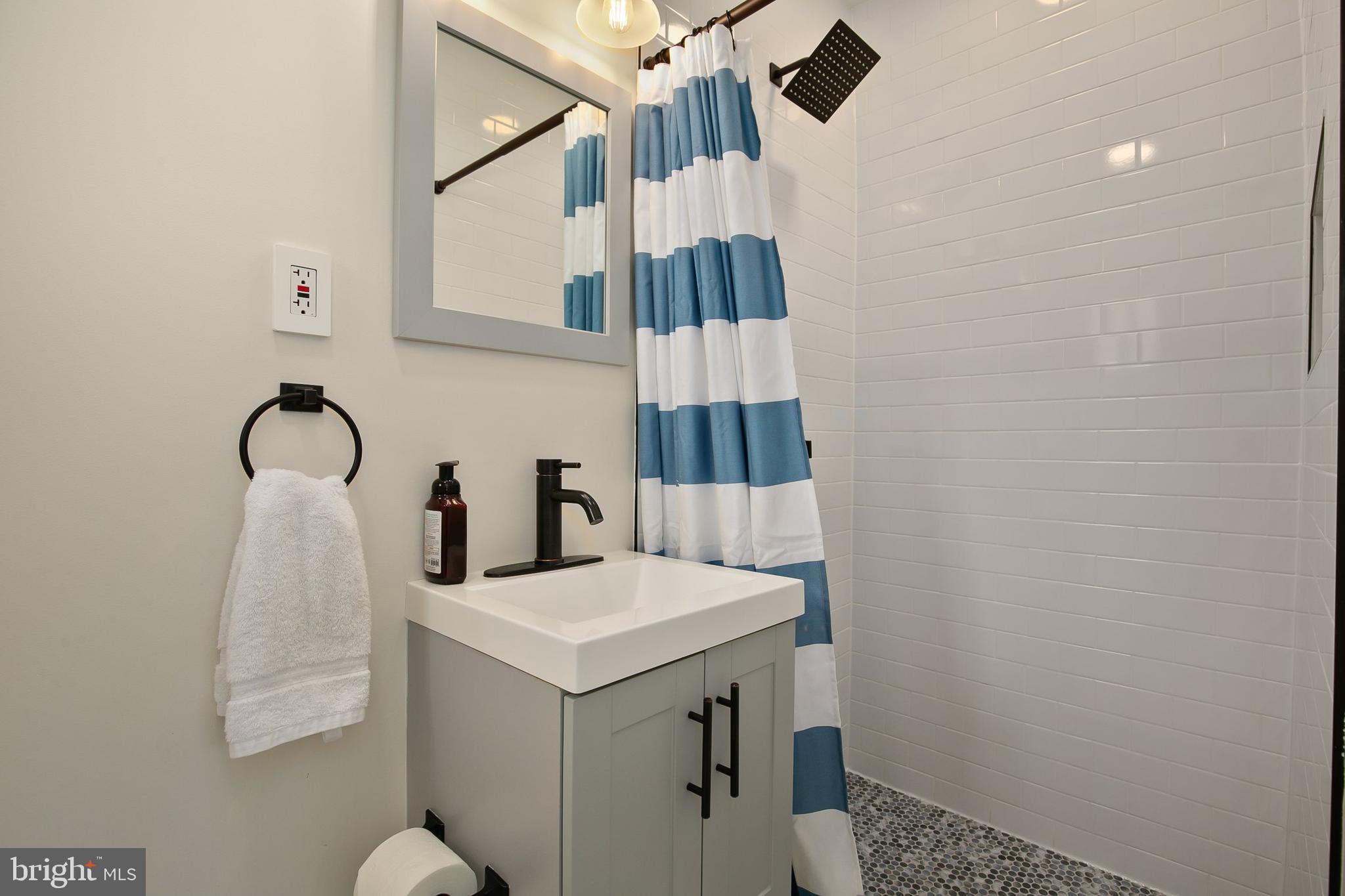 TAKOMA PARK - Residential