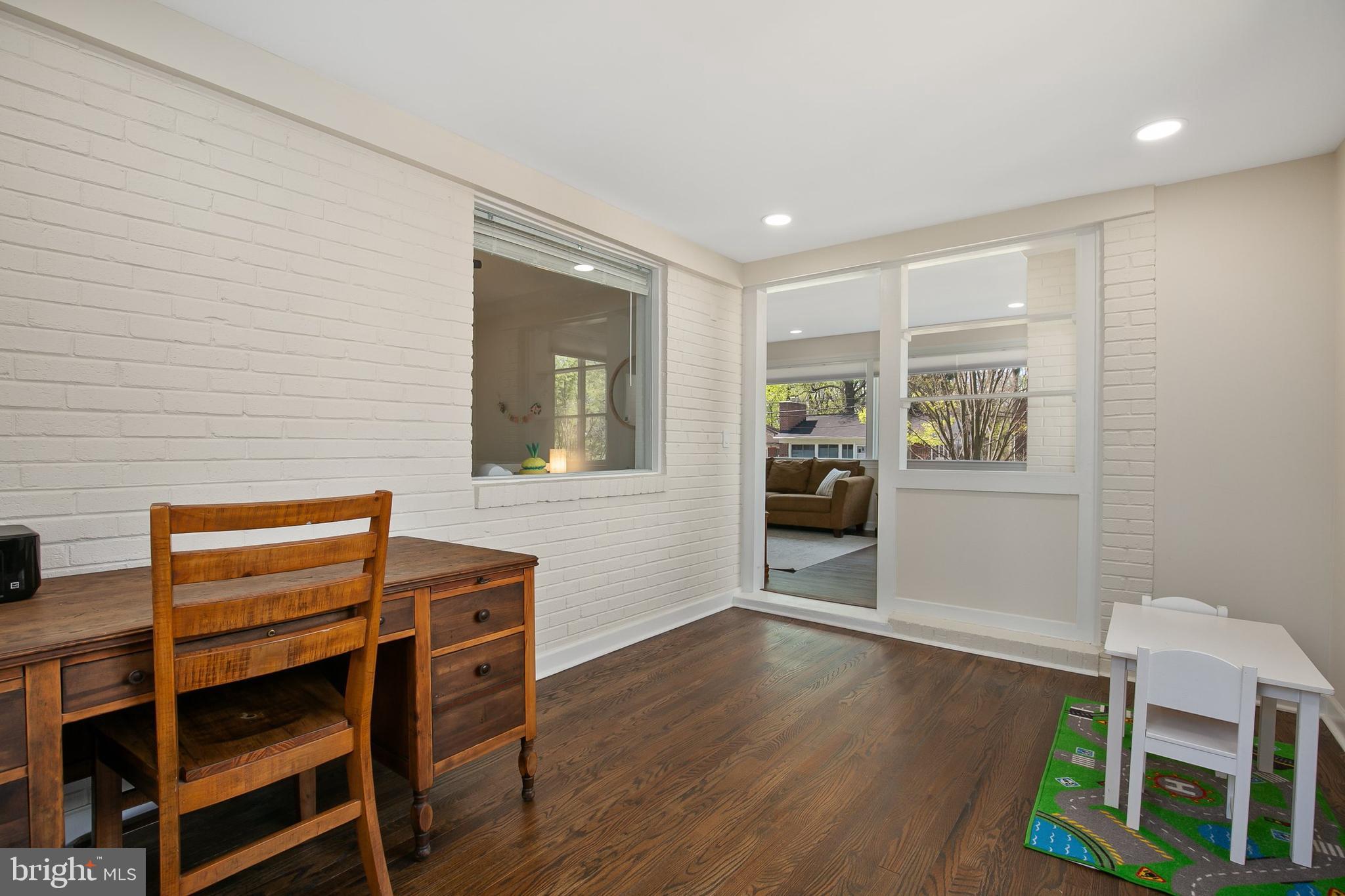 TAKOMA PARK - Residential