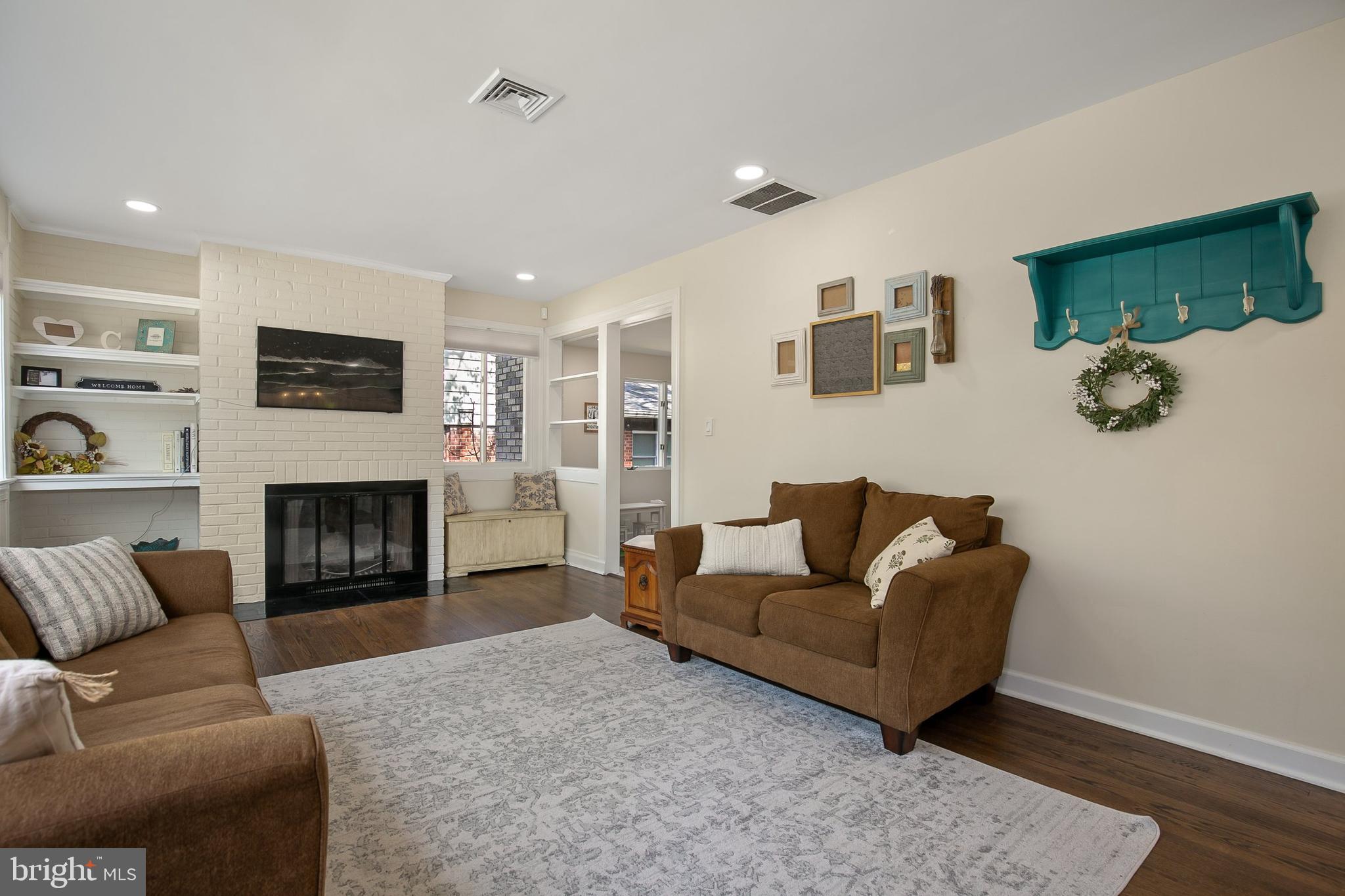 TAKOMA PARK - Residential