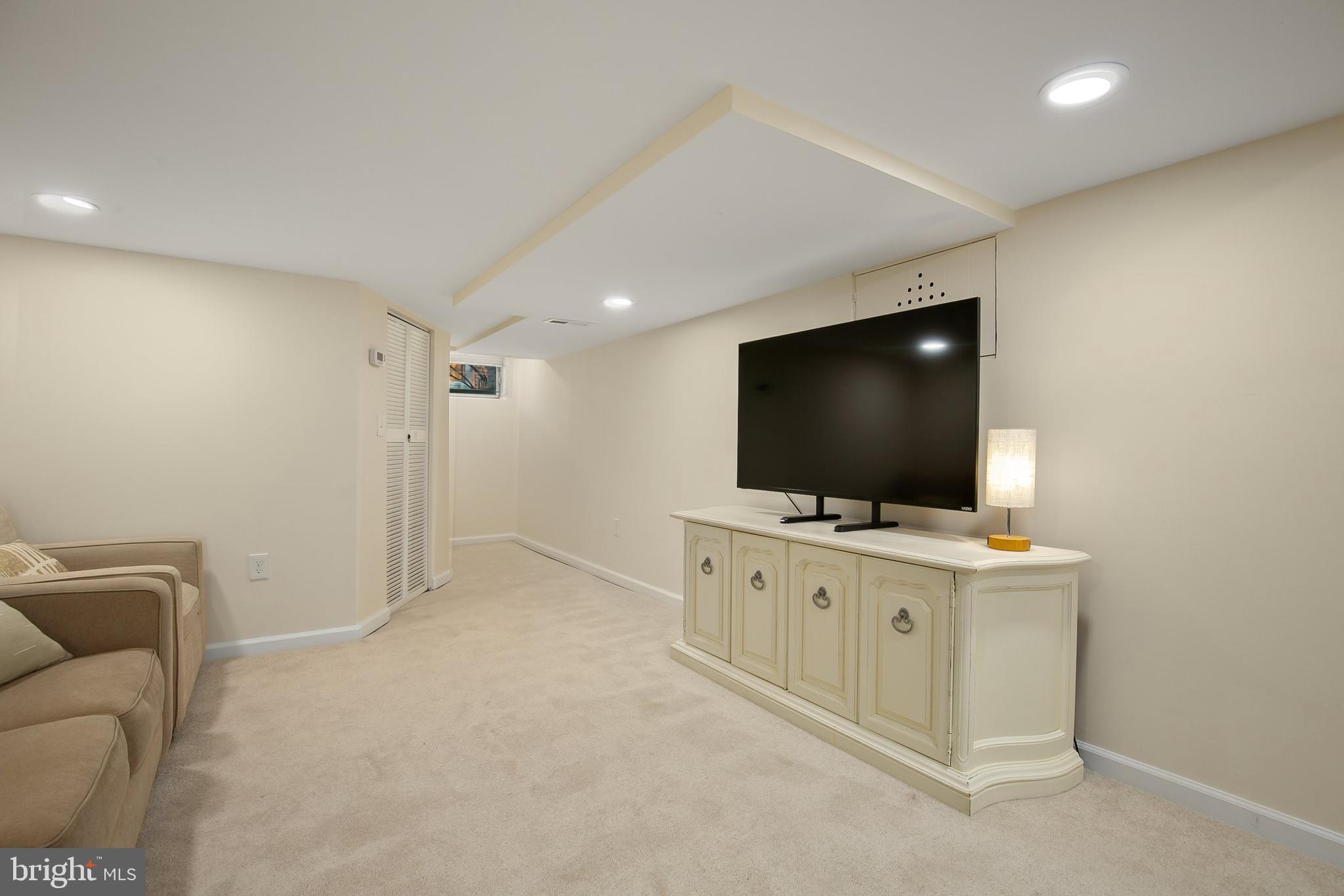 TAKOMA PARK - Residential