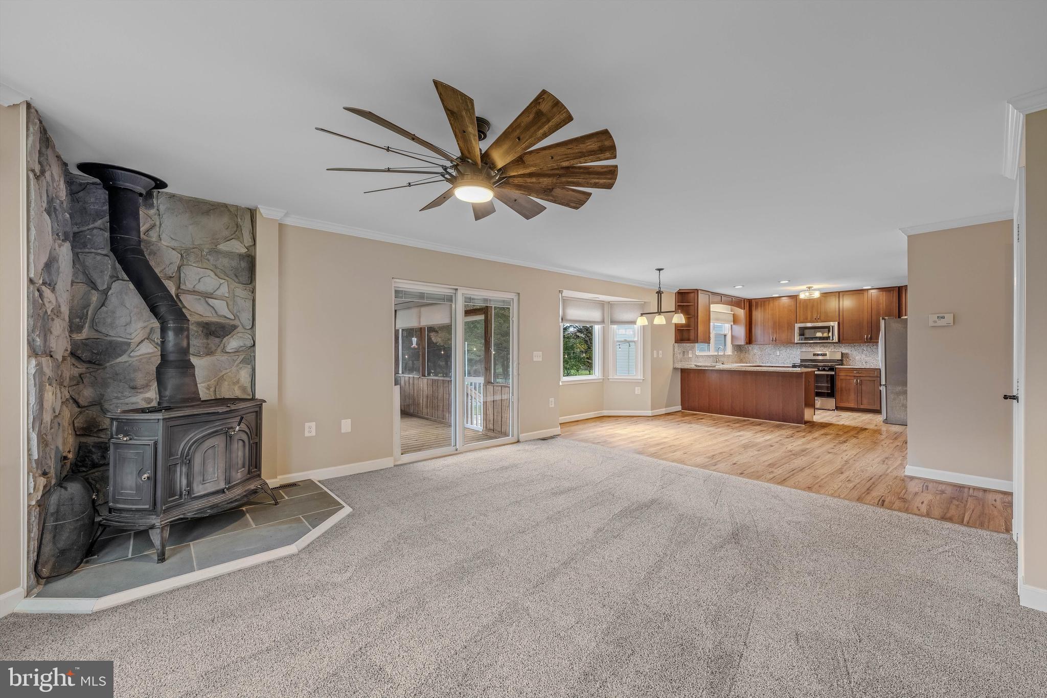 DEER MOUNTAIN ESTATES - Residential