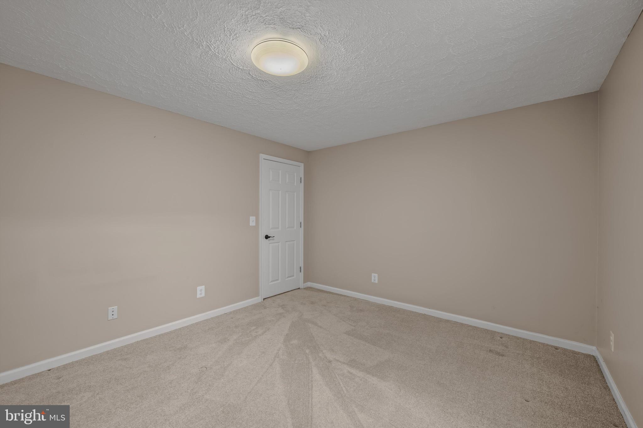 DEER MOUNTAIN ESTATES - Residential