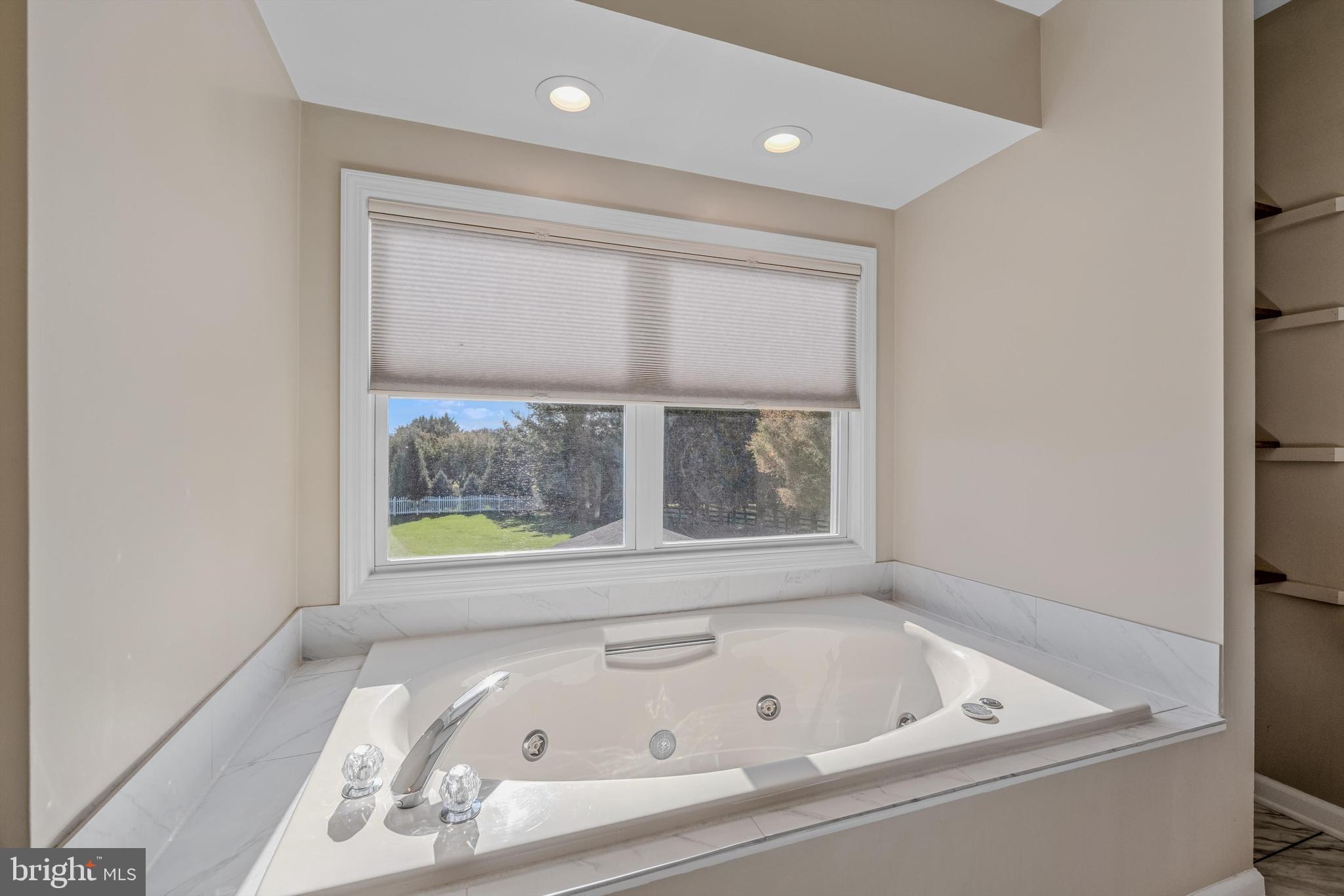 DEER MOUNTAIN ESTATES - Residential