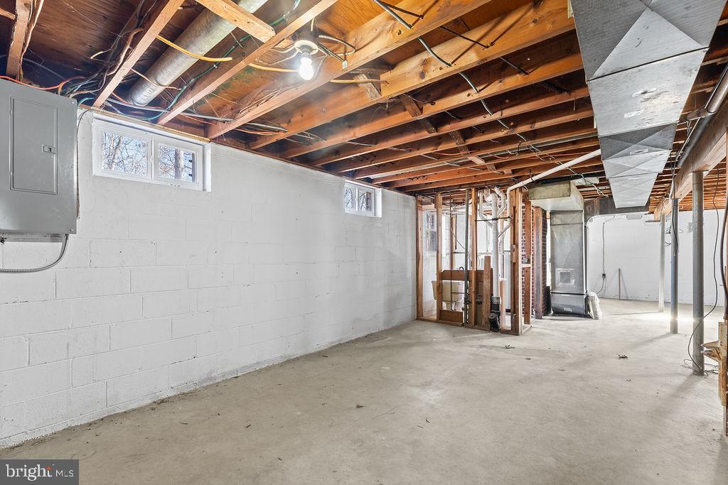 FERRY FARMS - Residential