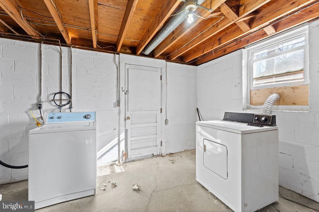 FERRY FARMS - Residential