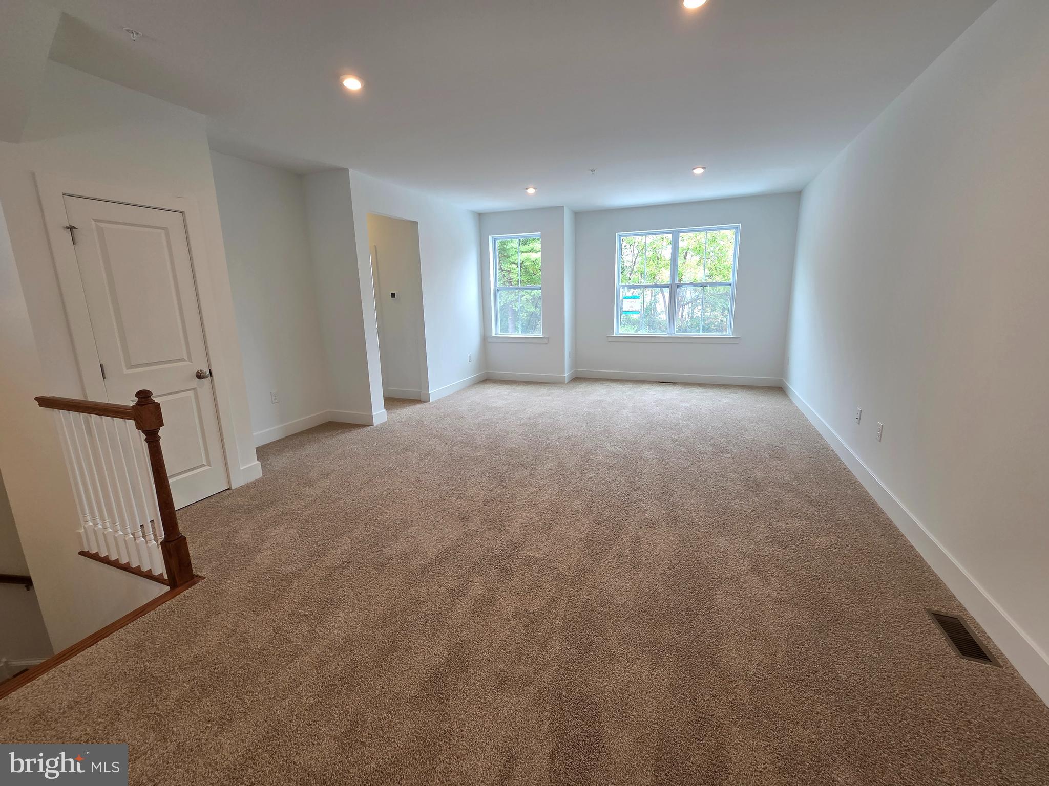 STERLING WALK - Residential Lease