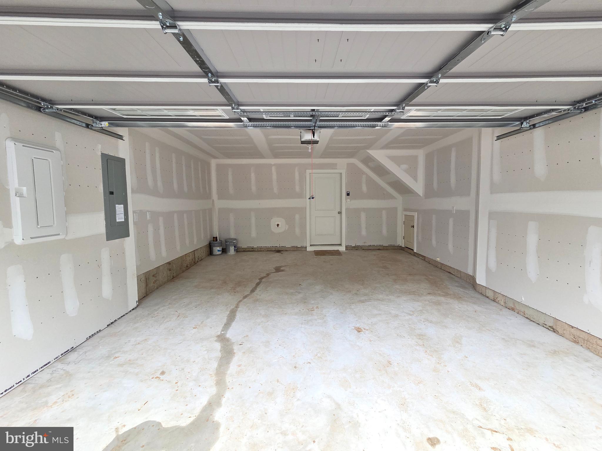 STERLING WALK - Residential Lease