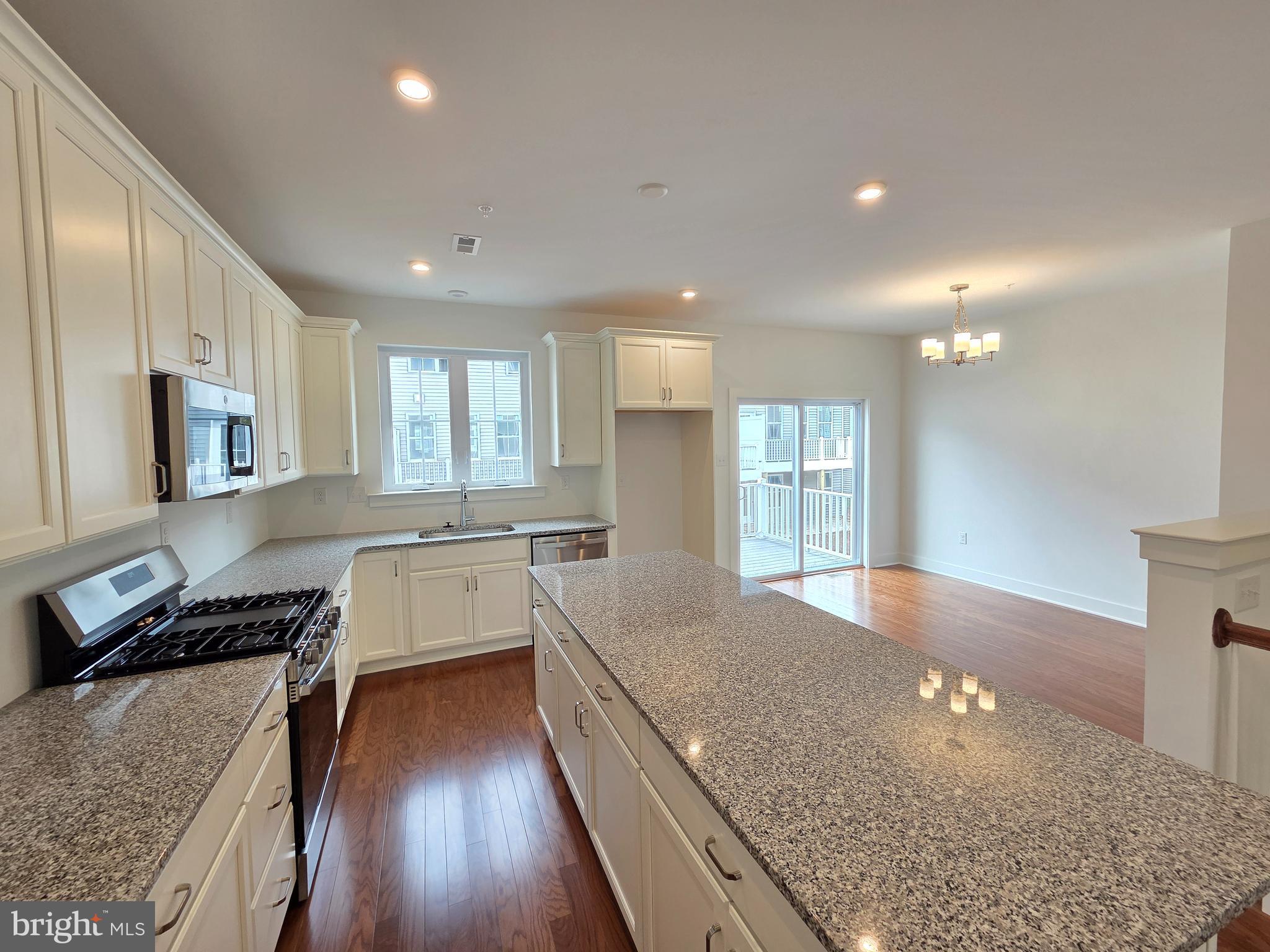 STERLING WALK - Residential Lease