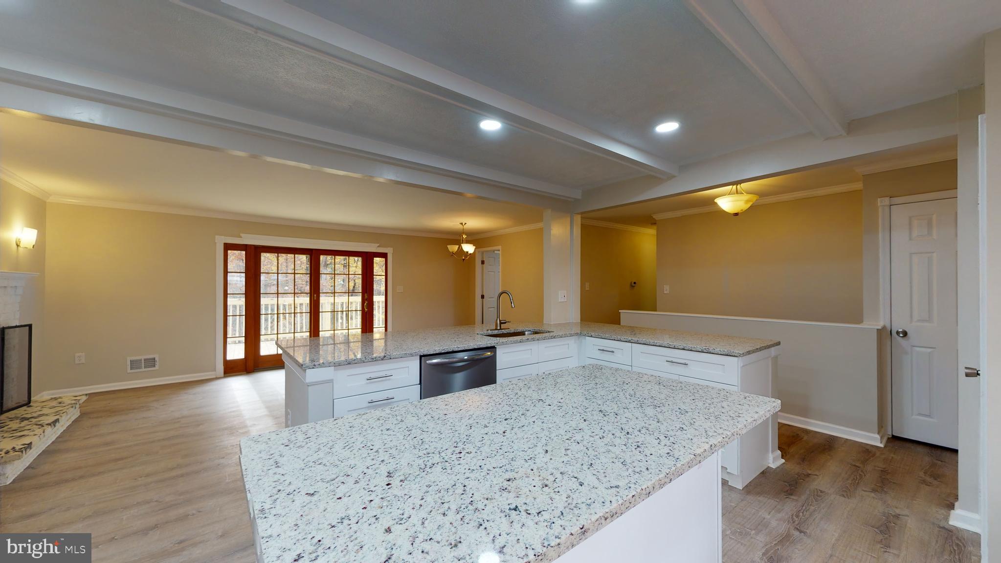 ROSE MARIE - Residential Lease