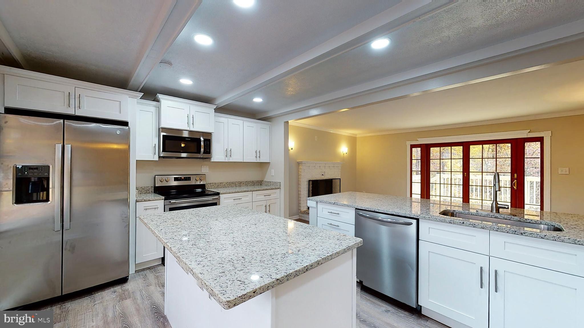 ROSE MARIE - Residential Lease