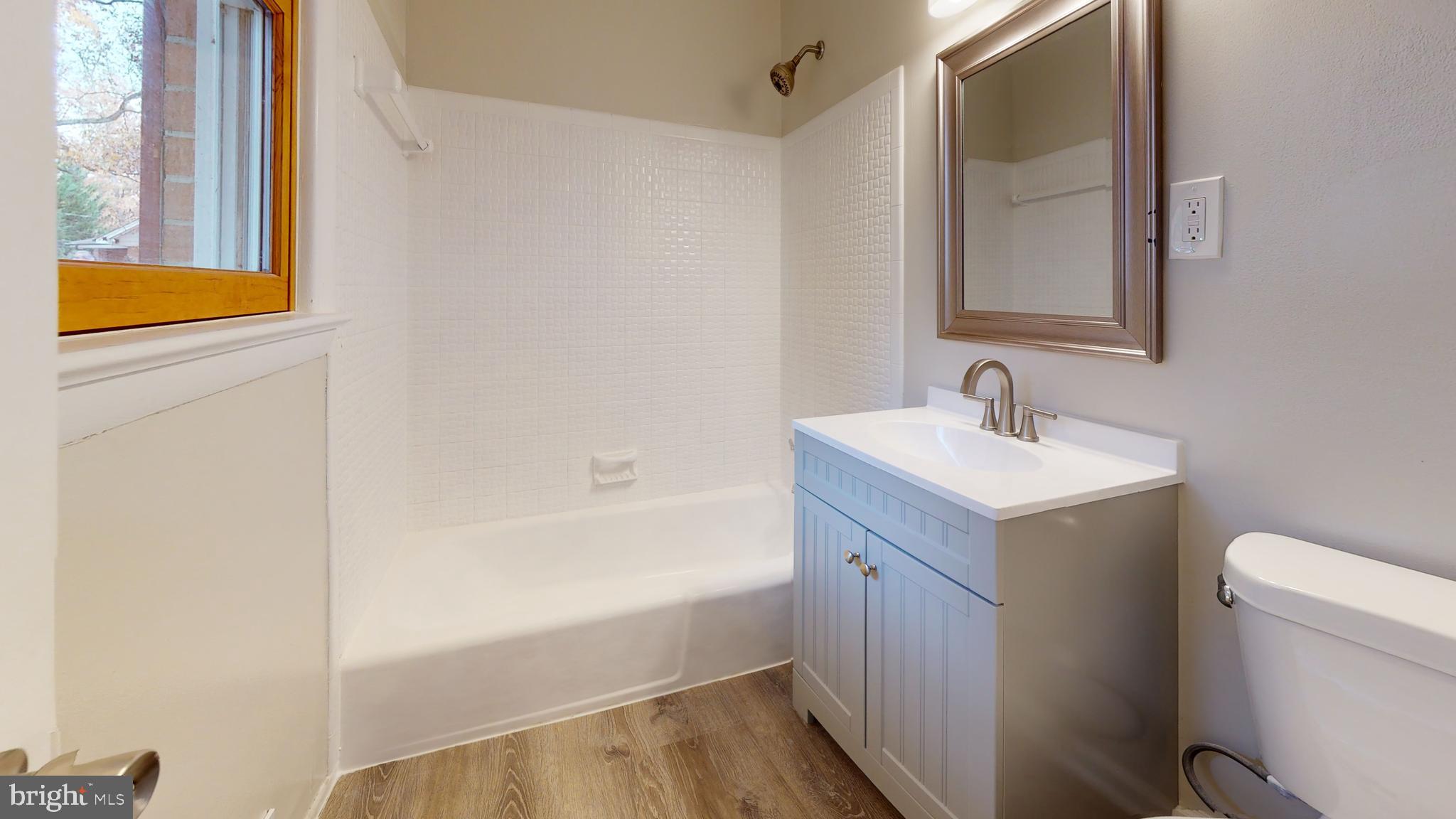 ROSE MARIE - Residential Lease