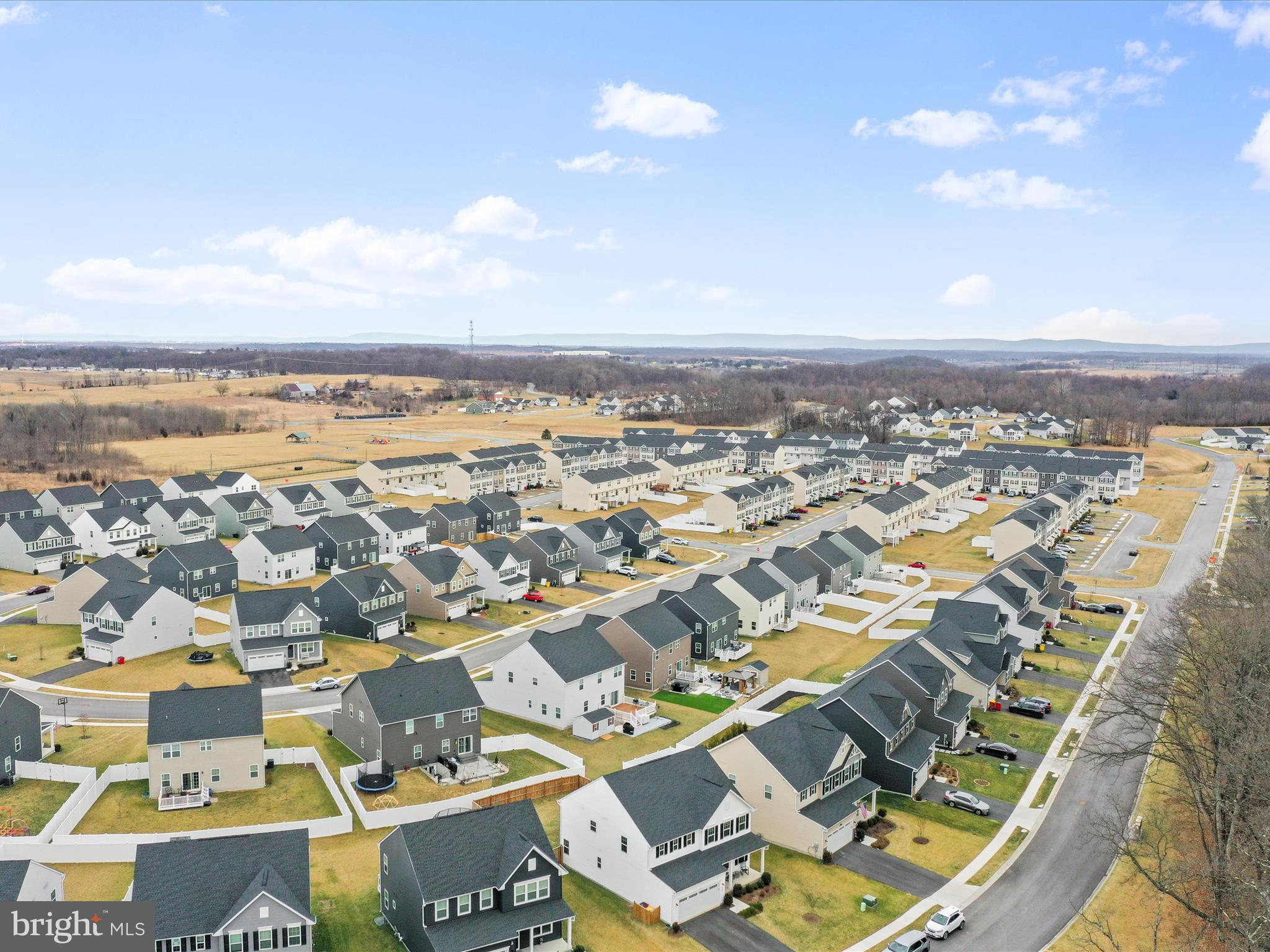 THE LAKES AT MARTINSBURG - Residential