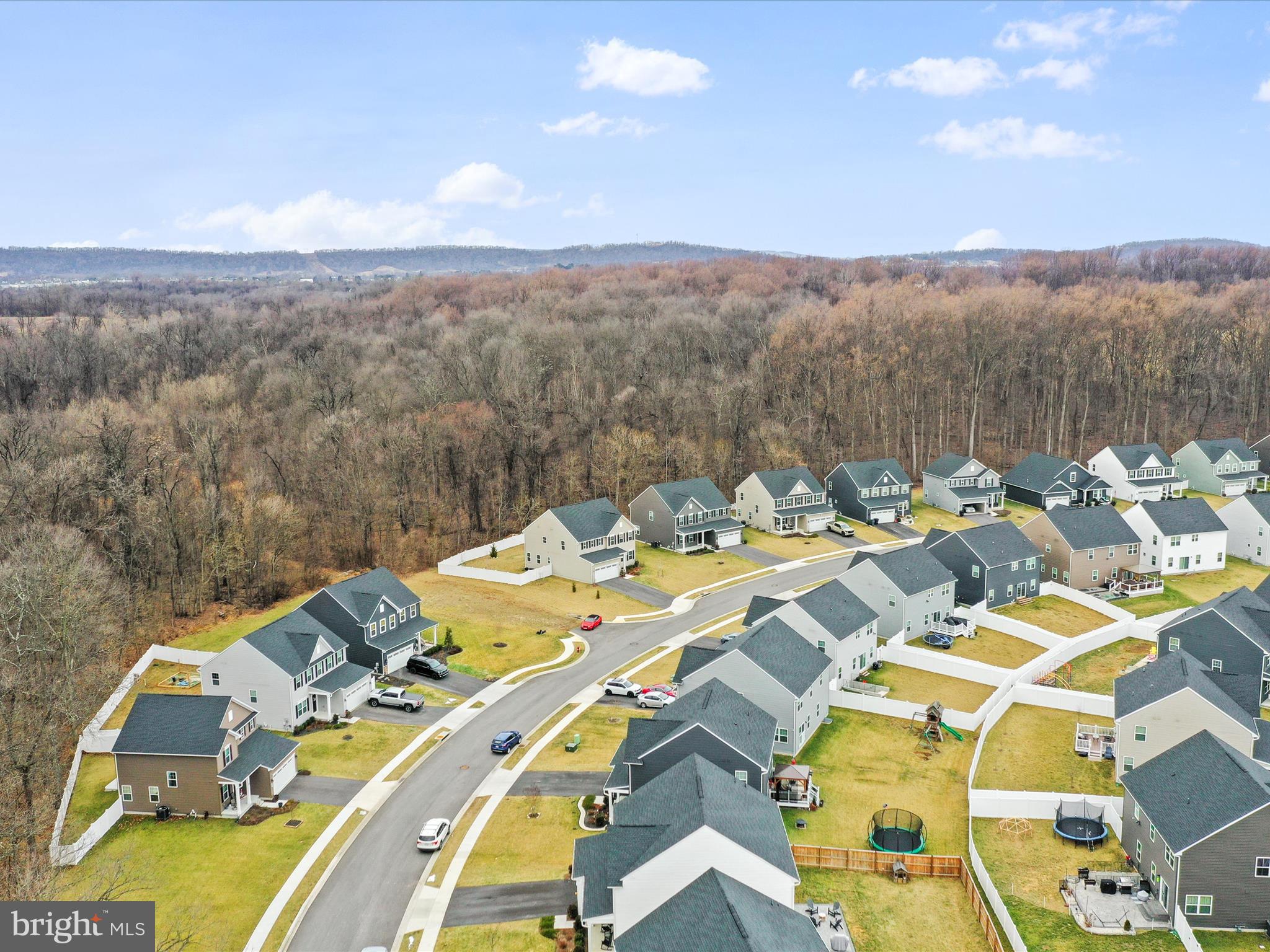 THE LAKES AT MARTINSBURG - Residential