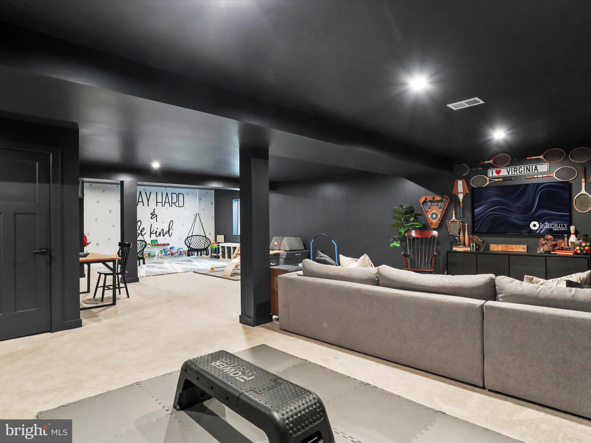 THE LAKES AT MARTINSBURG - Residential