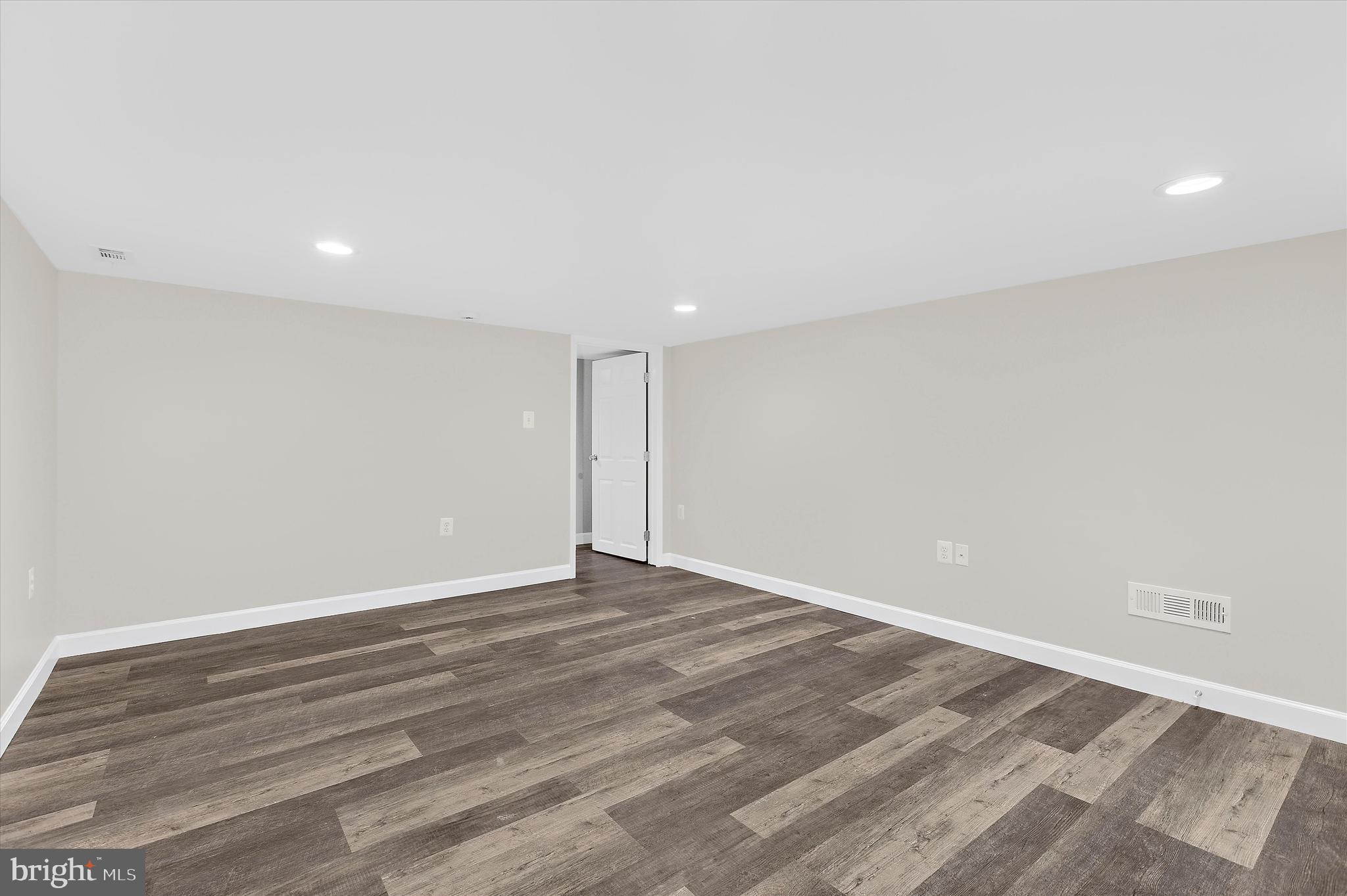 ROCK CREEK PARK - Residential