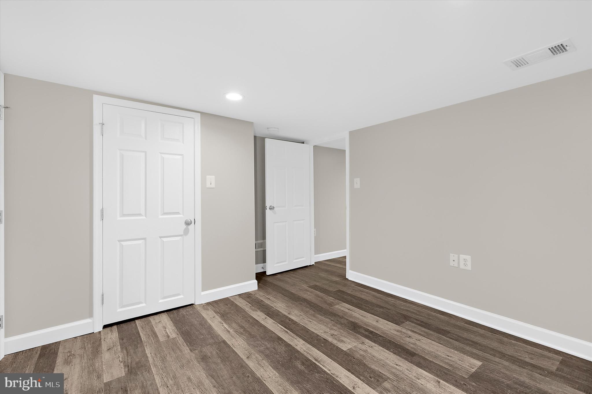 ROCK CREEK PARK - Residential