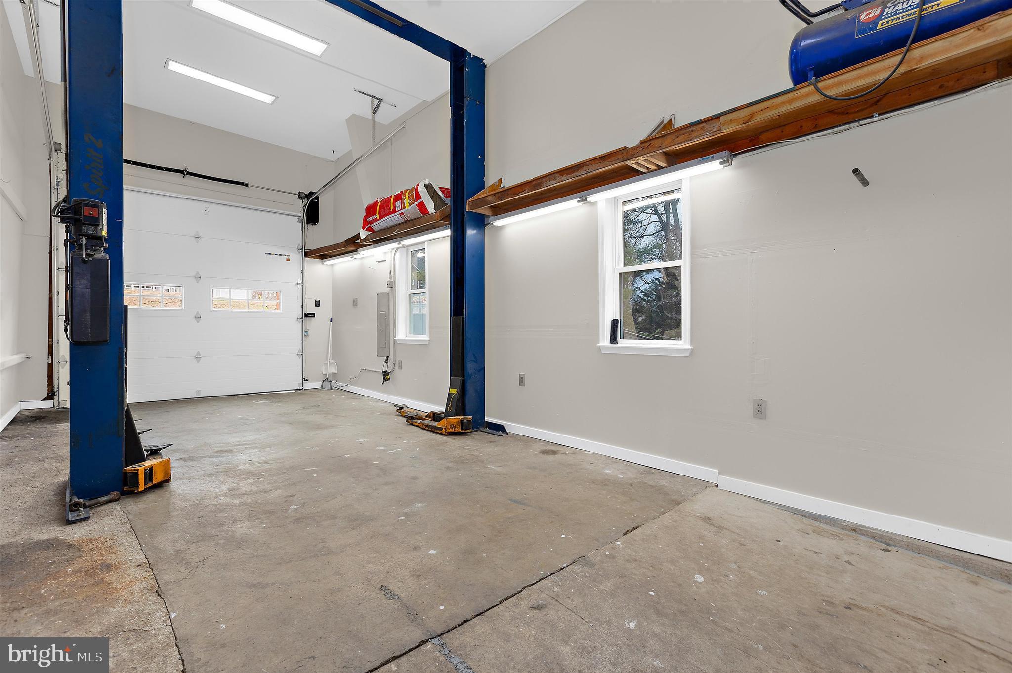 ROCK CREEK PARK - Residential