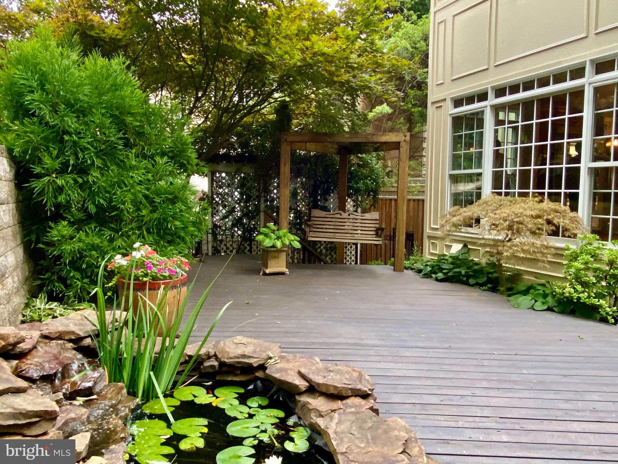 LOCUST RIDGE - Residential Lease