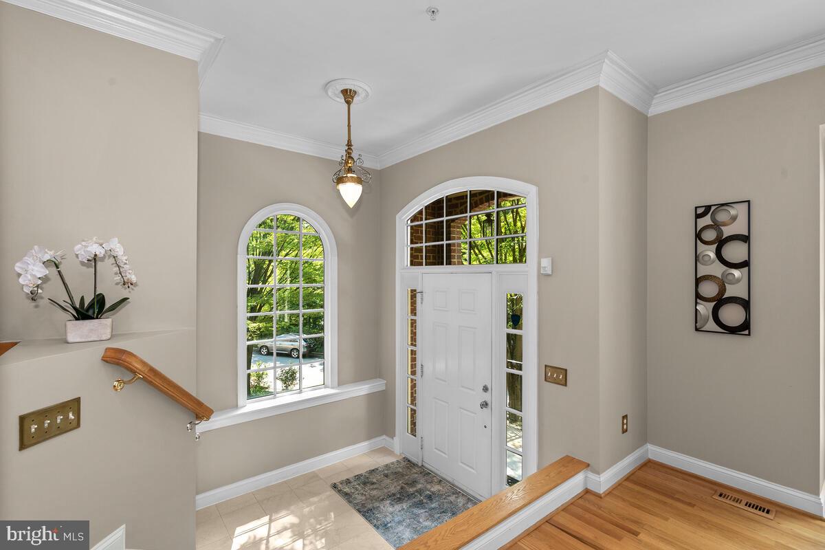 LOCUST RIDGE - Residential Lease