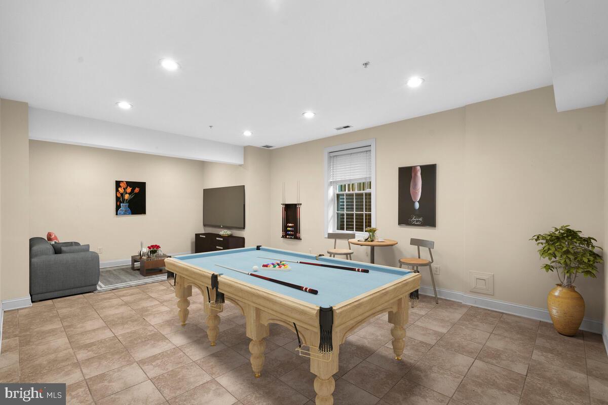 LOCUST RIDGE - Residential Lease