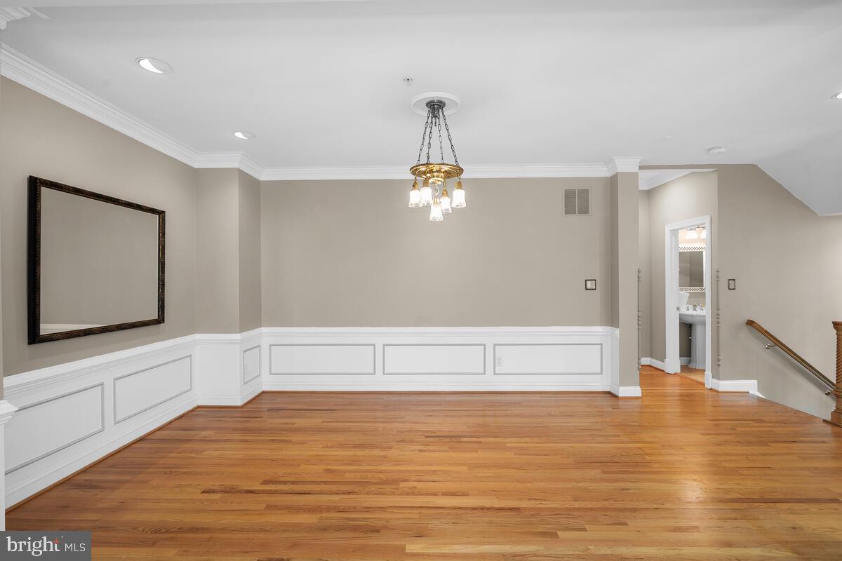 LOCUST RIDGE - Residential Lease