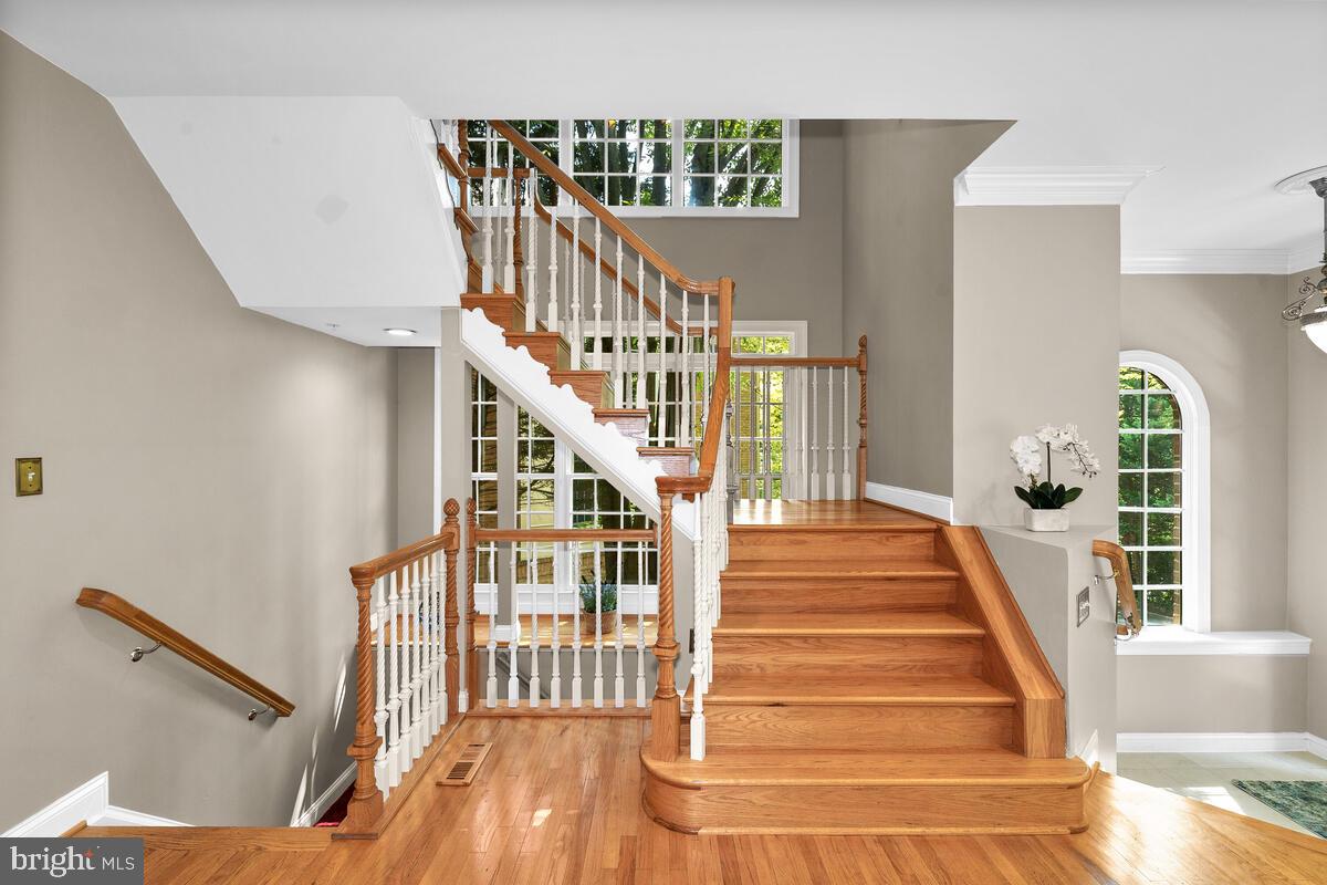 LOCUST RIDGE - Residential Lease