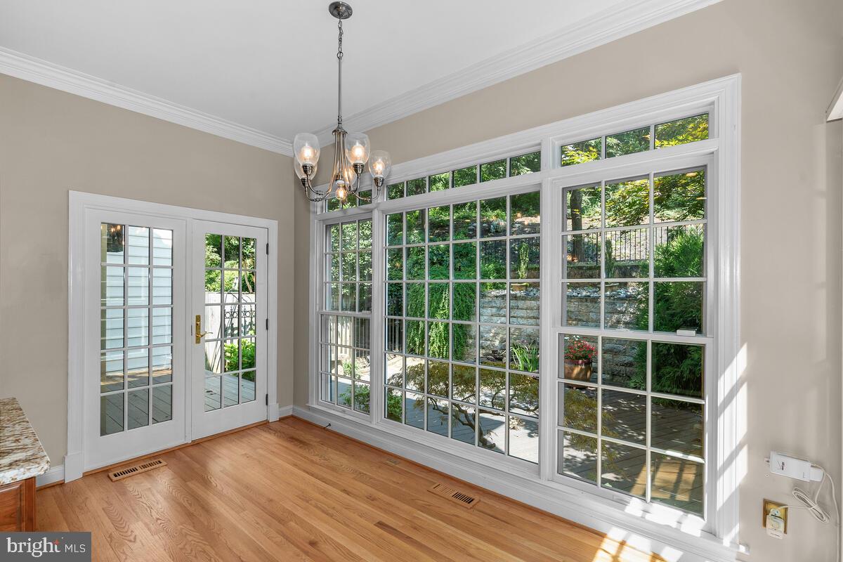 LOCUST RIDGE - Residential Lease