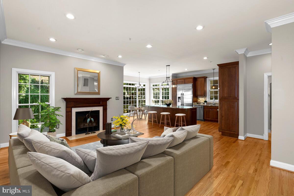 LOCUST RIDGE - Residential Lease