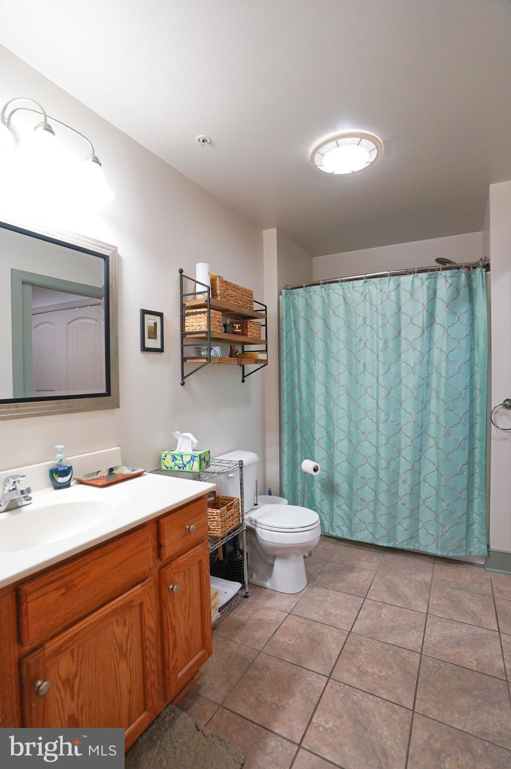 FACTORY CONDOS - Residential