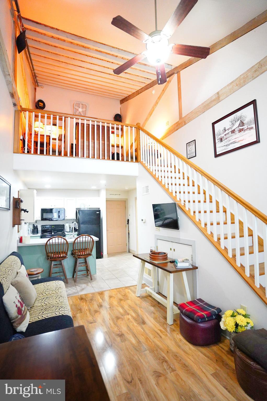 FACTORY CONDOS - Residential