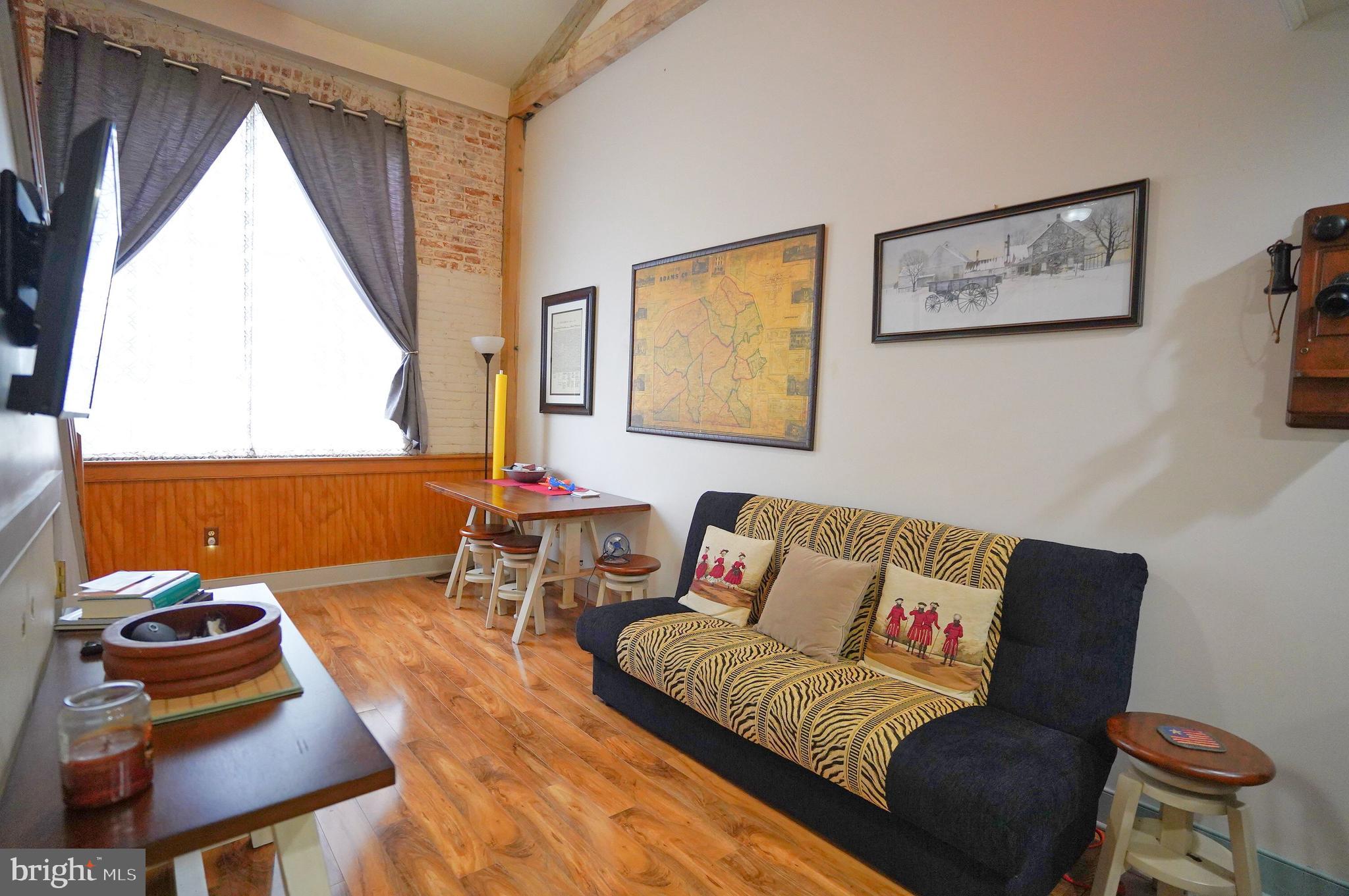 FACTORY CONDOS - Residential