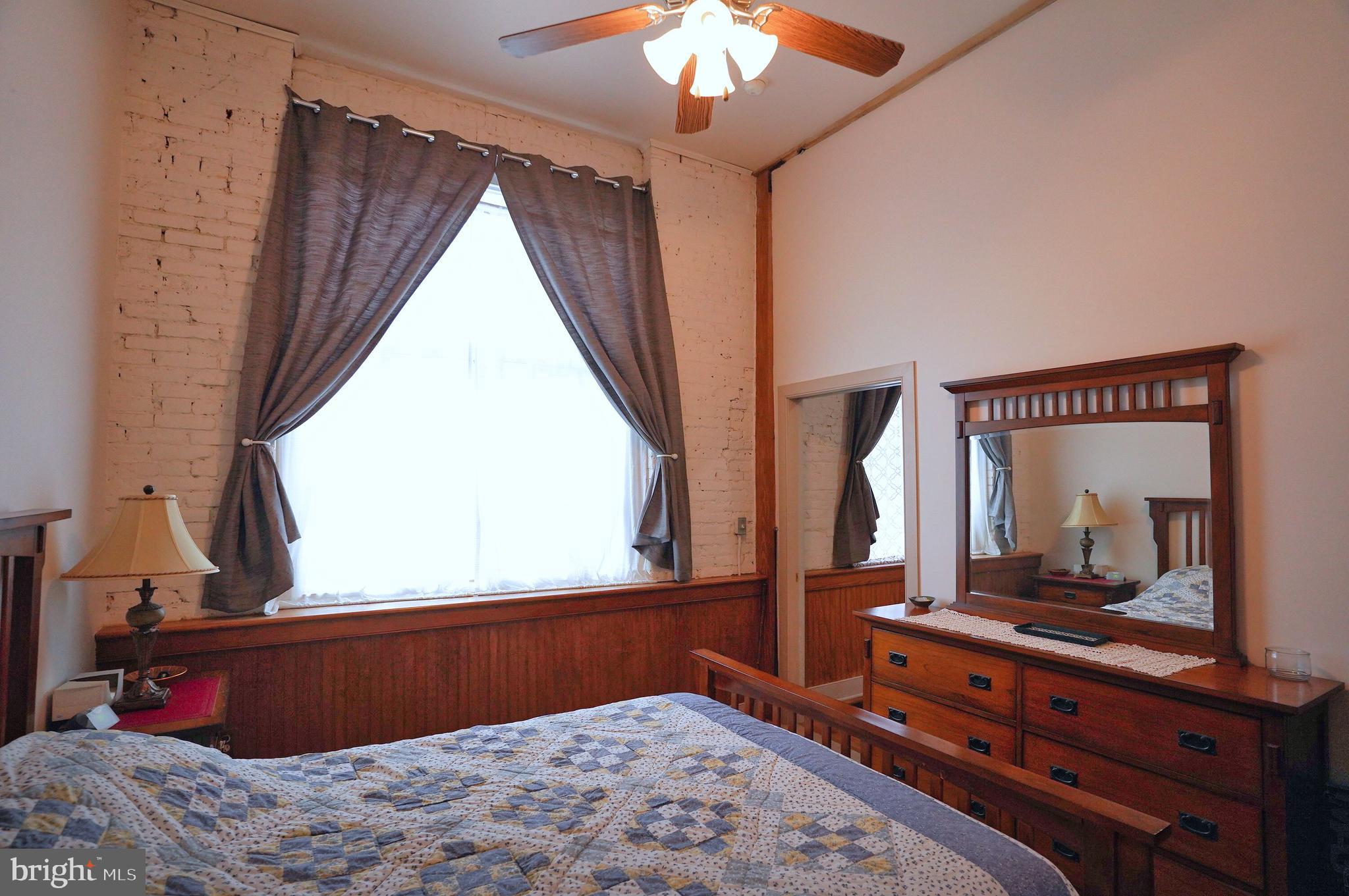 FACTORY CONDOS - Residential