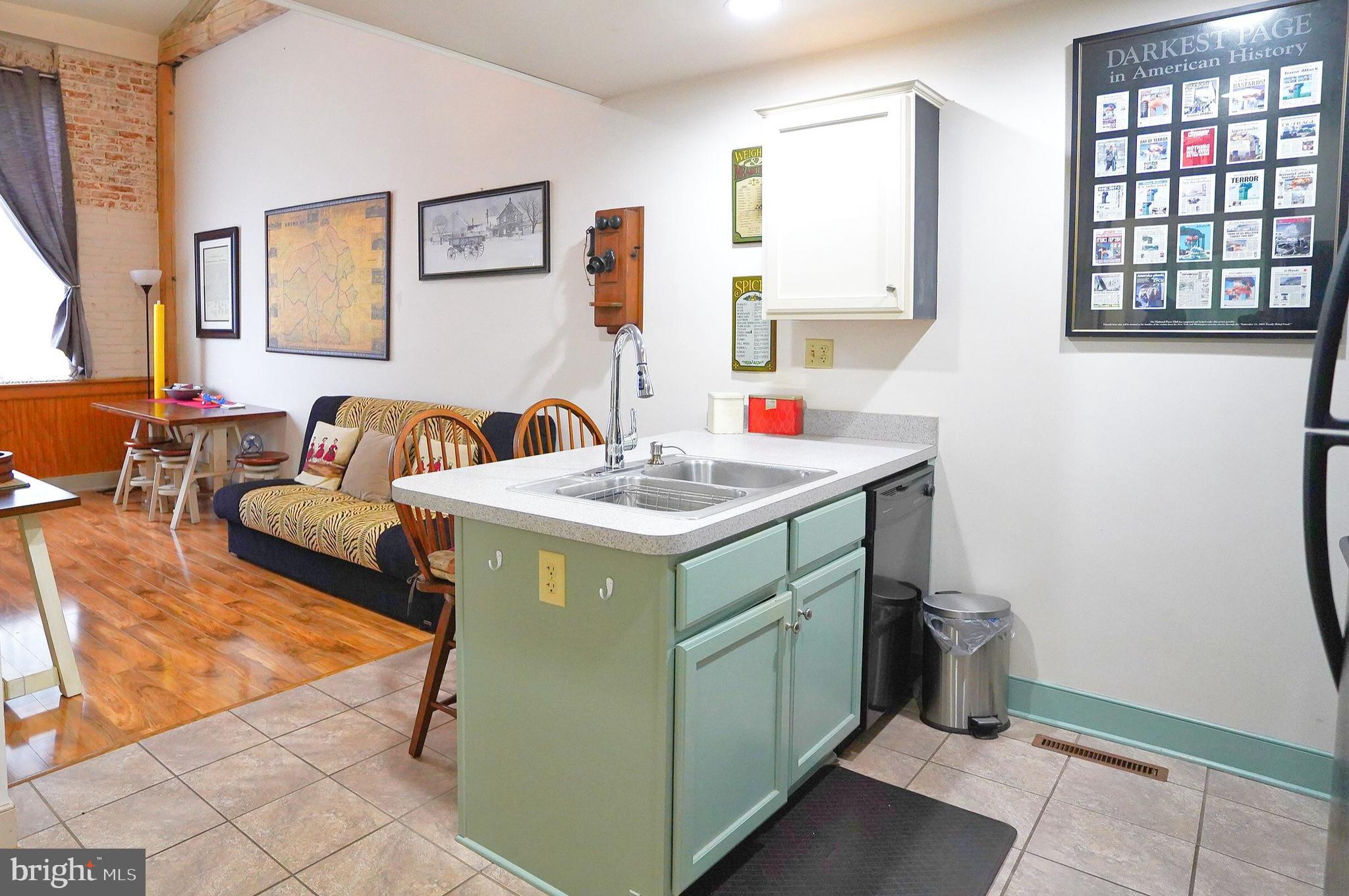 FACTORY CONDOS - Residential