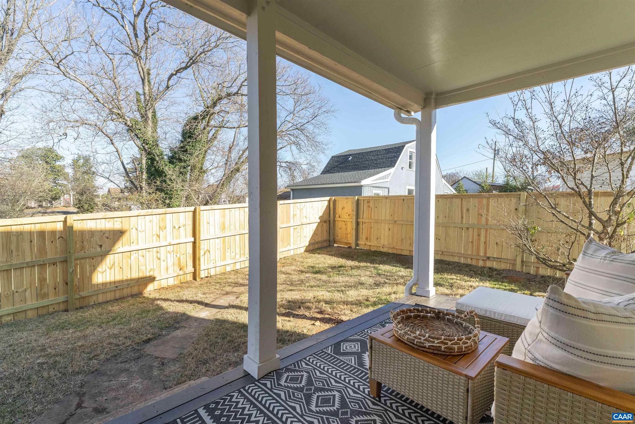 BELMONT - Residential