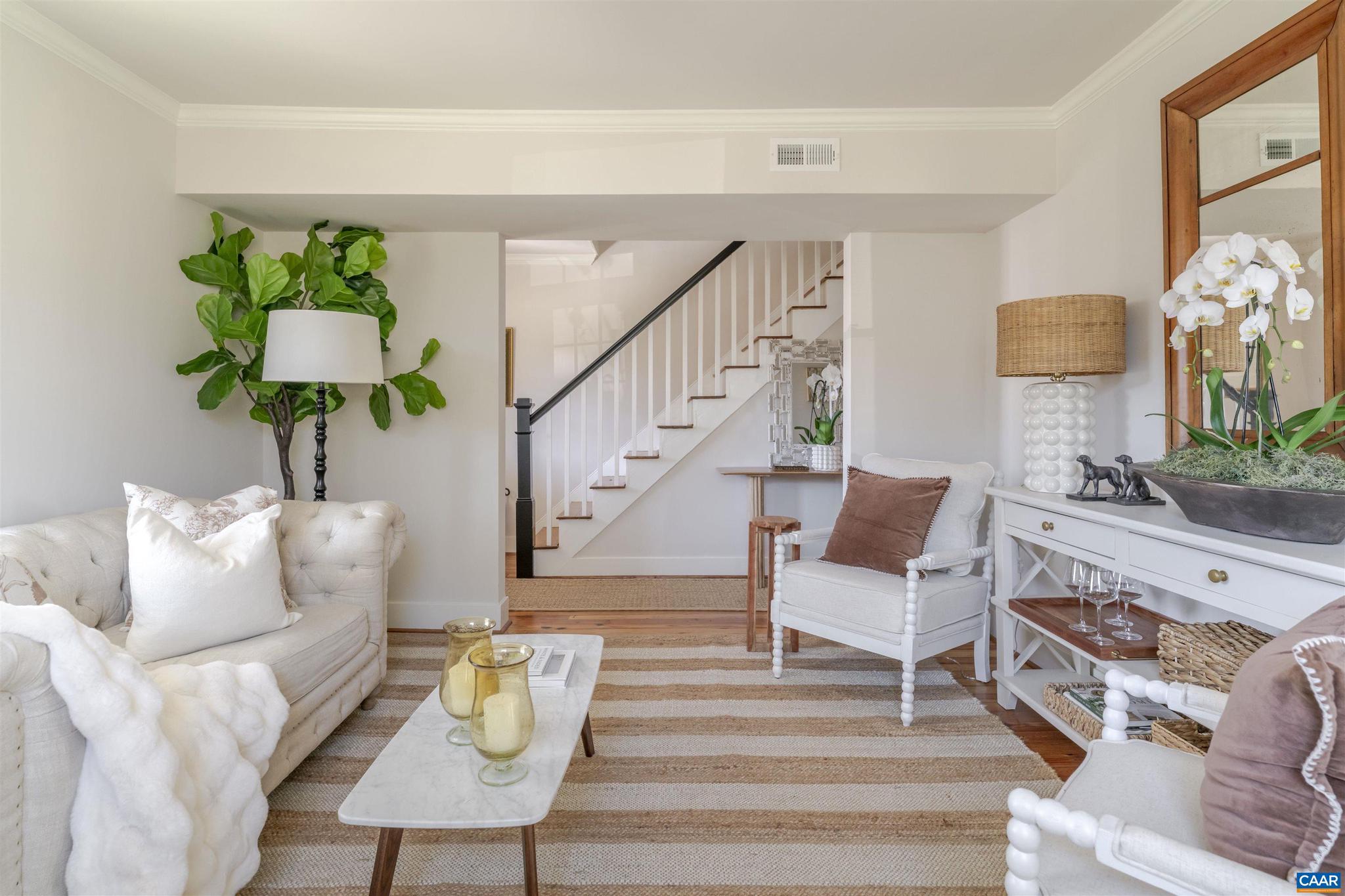 BELMONT - Residential