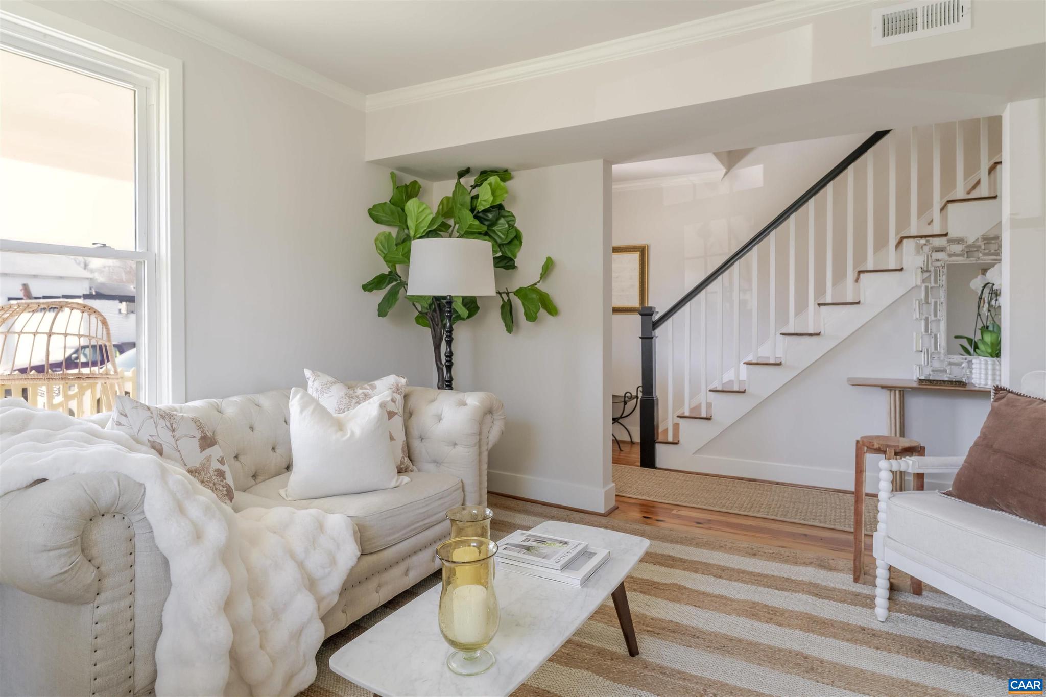 BELMONT - Residential