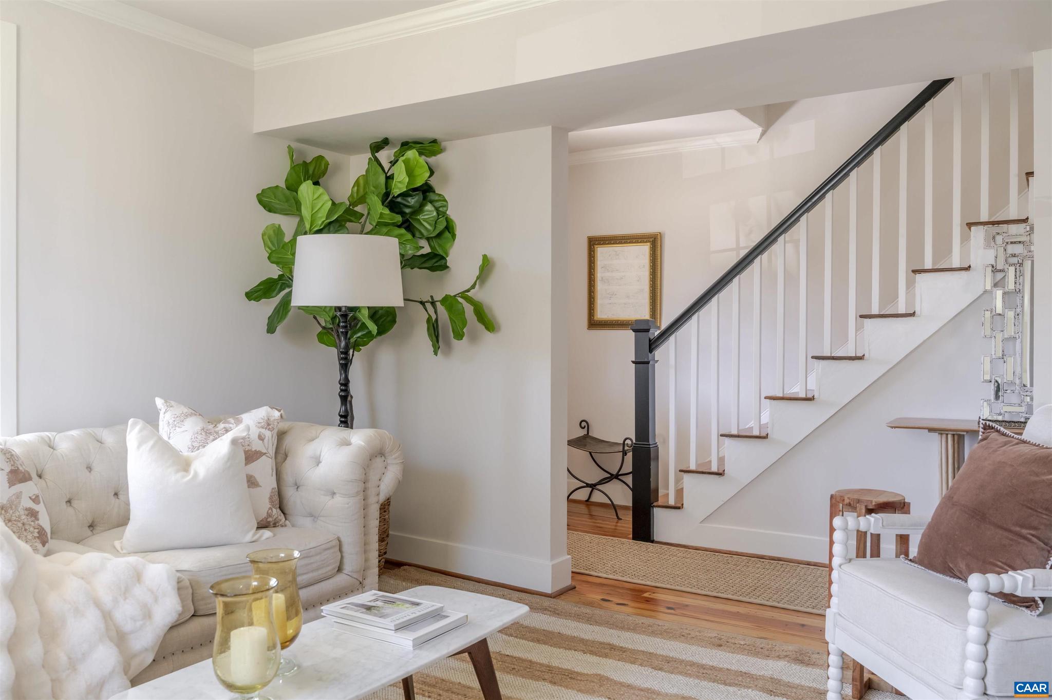 BELMONT - Residential