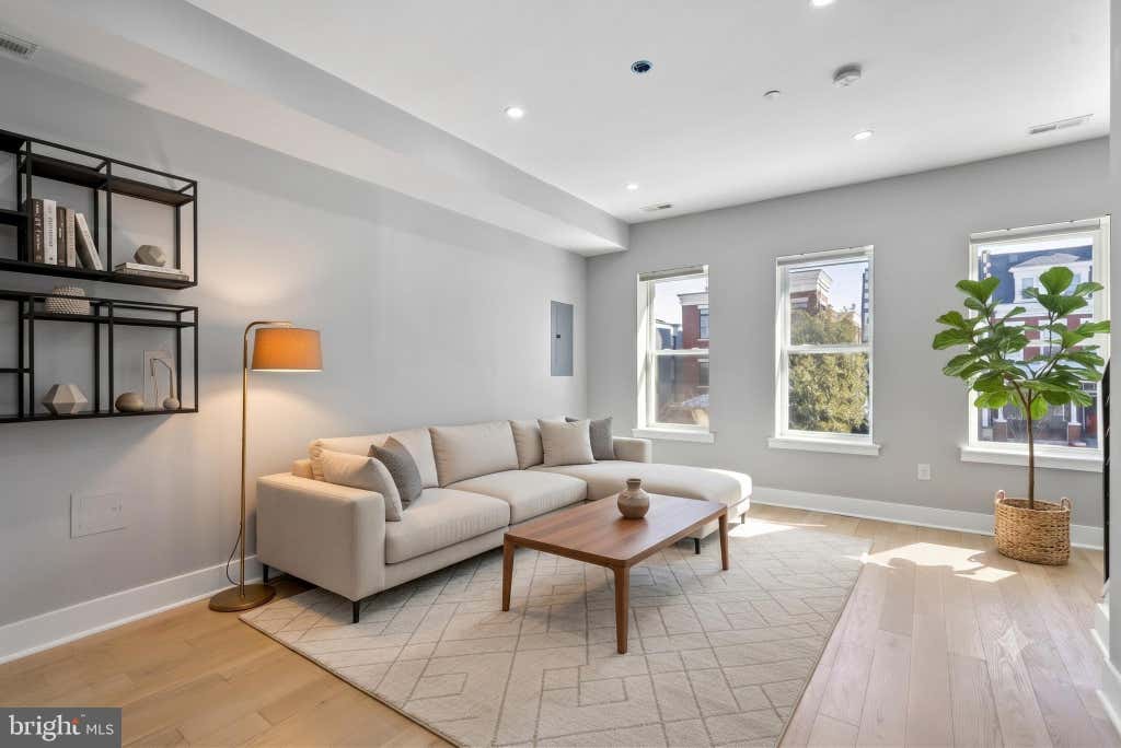 Photo of 3572 13th Street NW #2, WASHINGTON, DC 20010 (MLS # DCDC2261820)