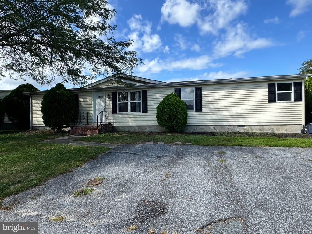 Photo of 56 Primrose Dr E, DOVER, DE 19901 (MLS # DEKT2040480)