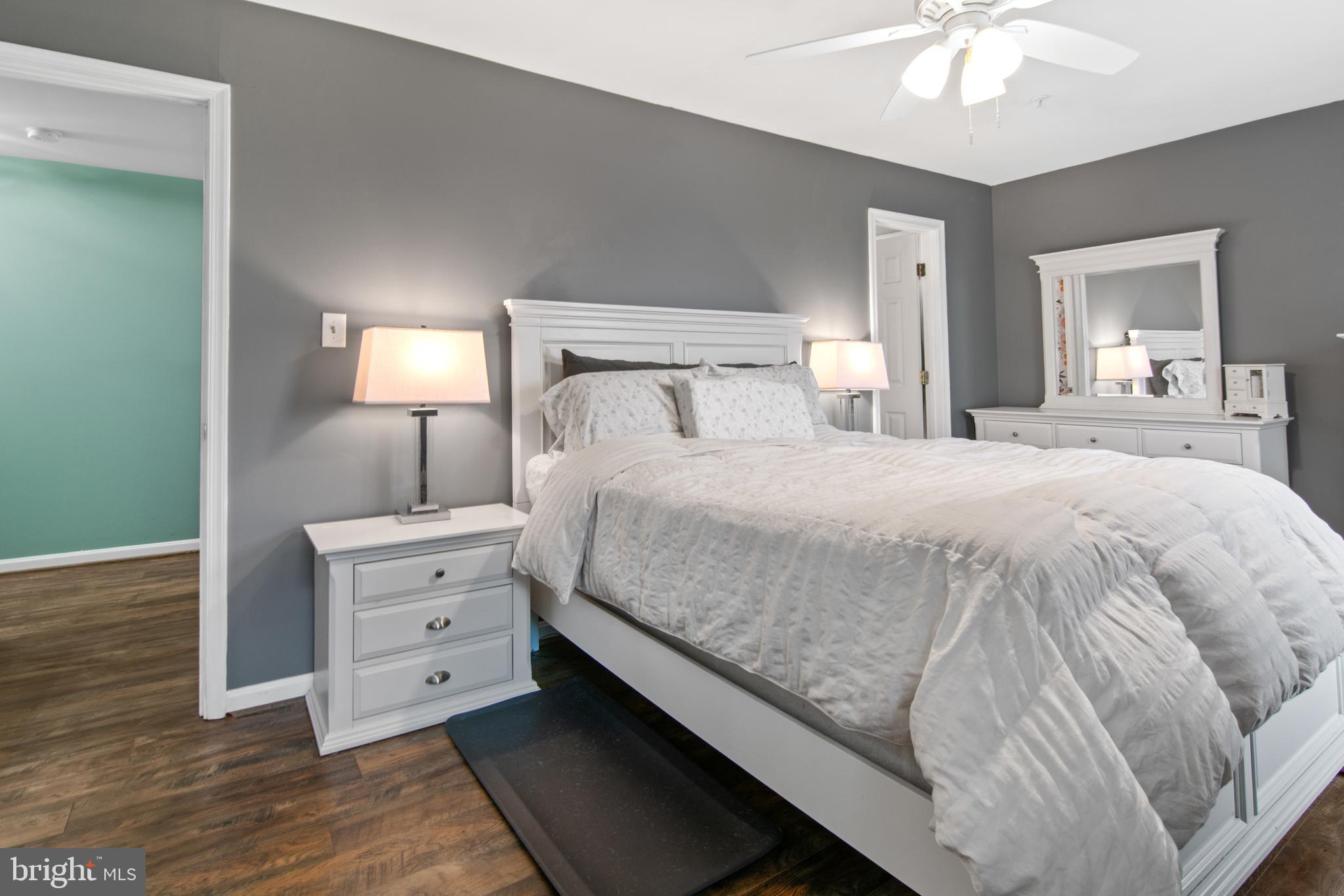 ALBERT COURTS - Residential Lease