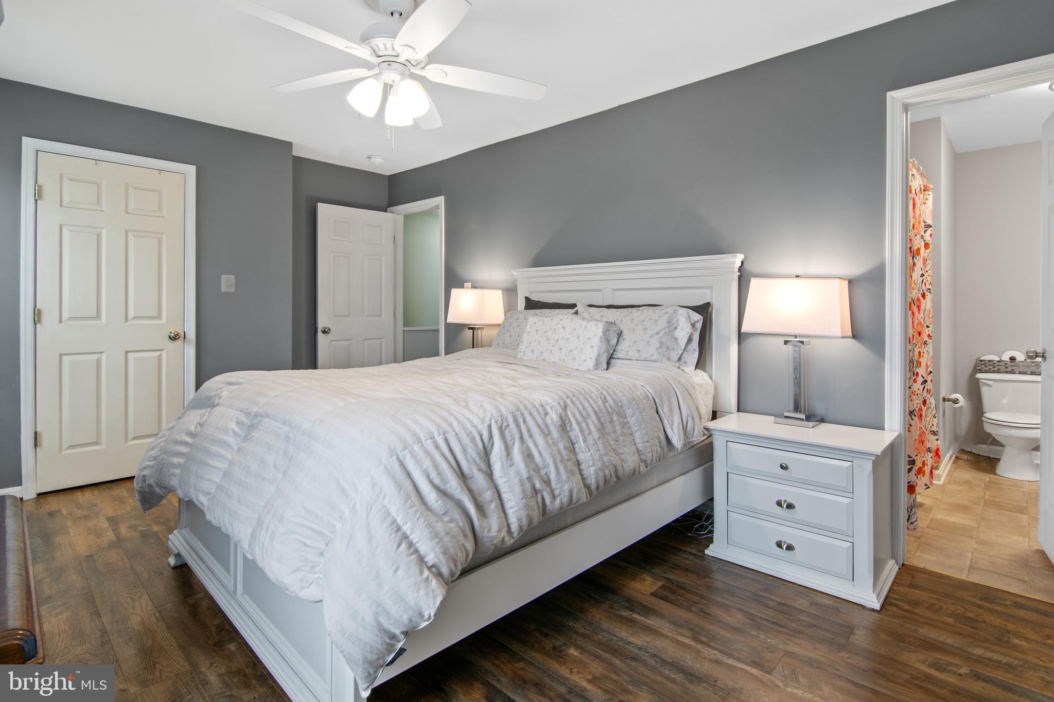 ALBERT COURTS - Residential Lease