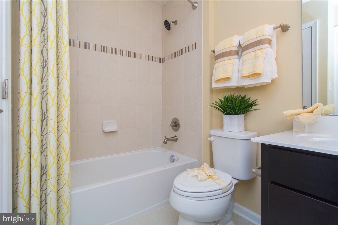 BROOKSIDE - Residential