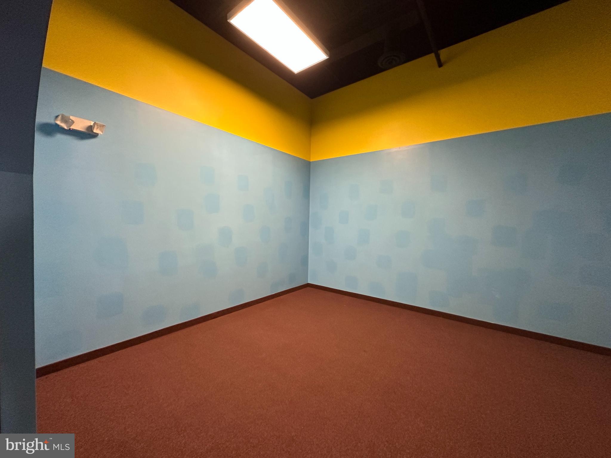 NONE AVAILABLE - Commercial Lease