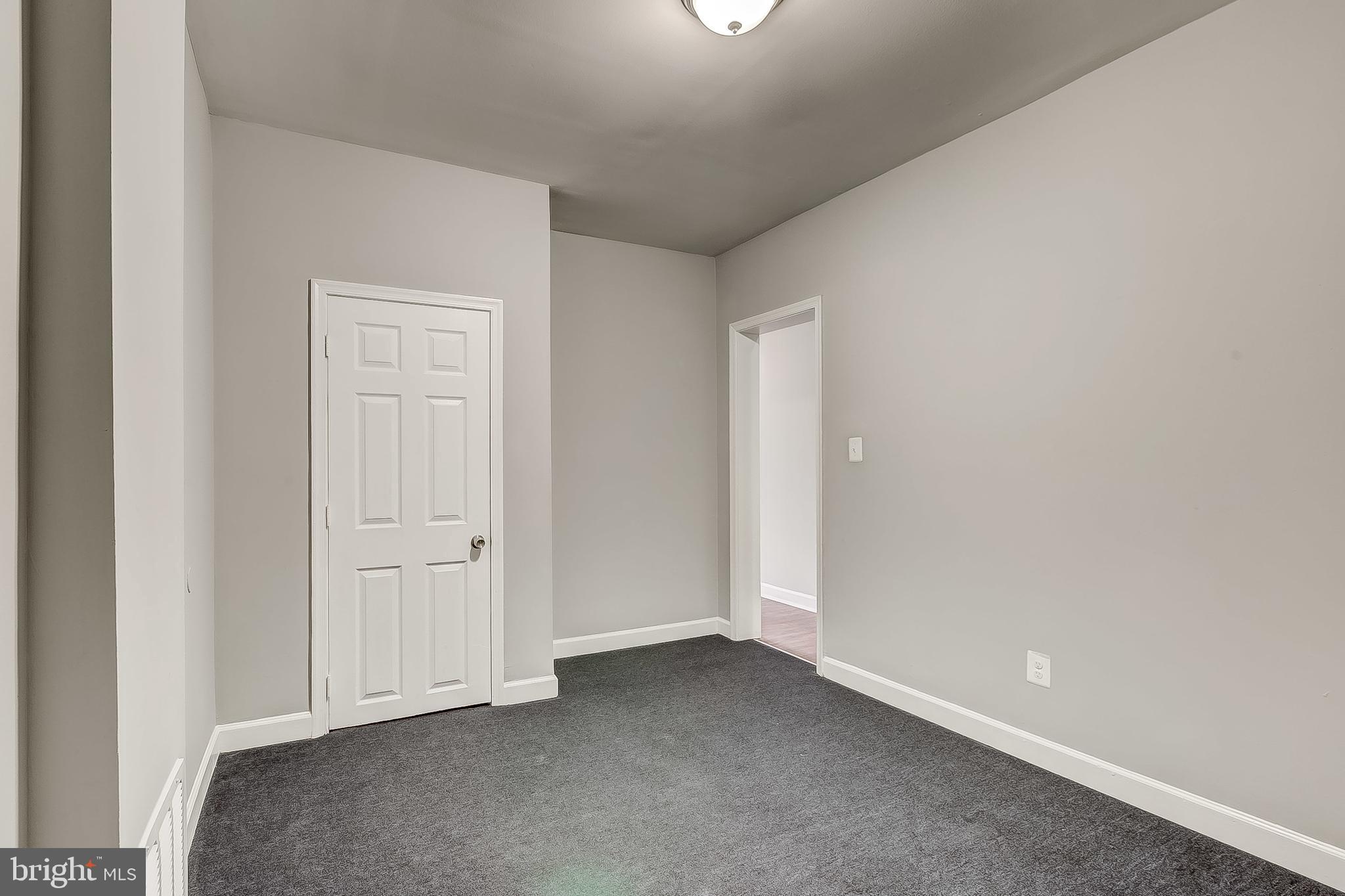 MADISON EASTEND - Residential