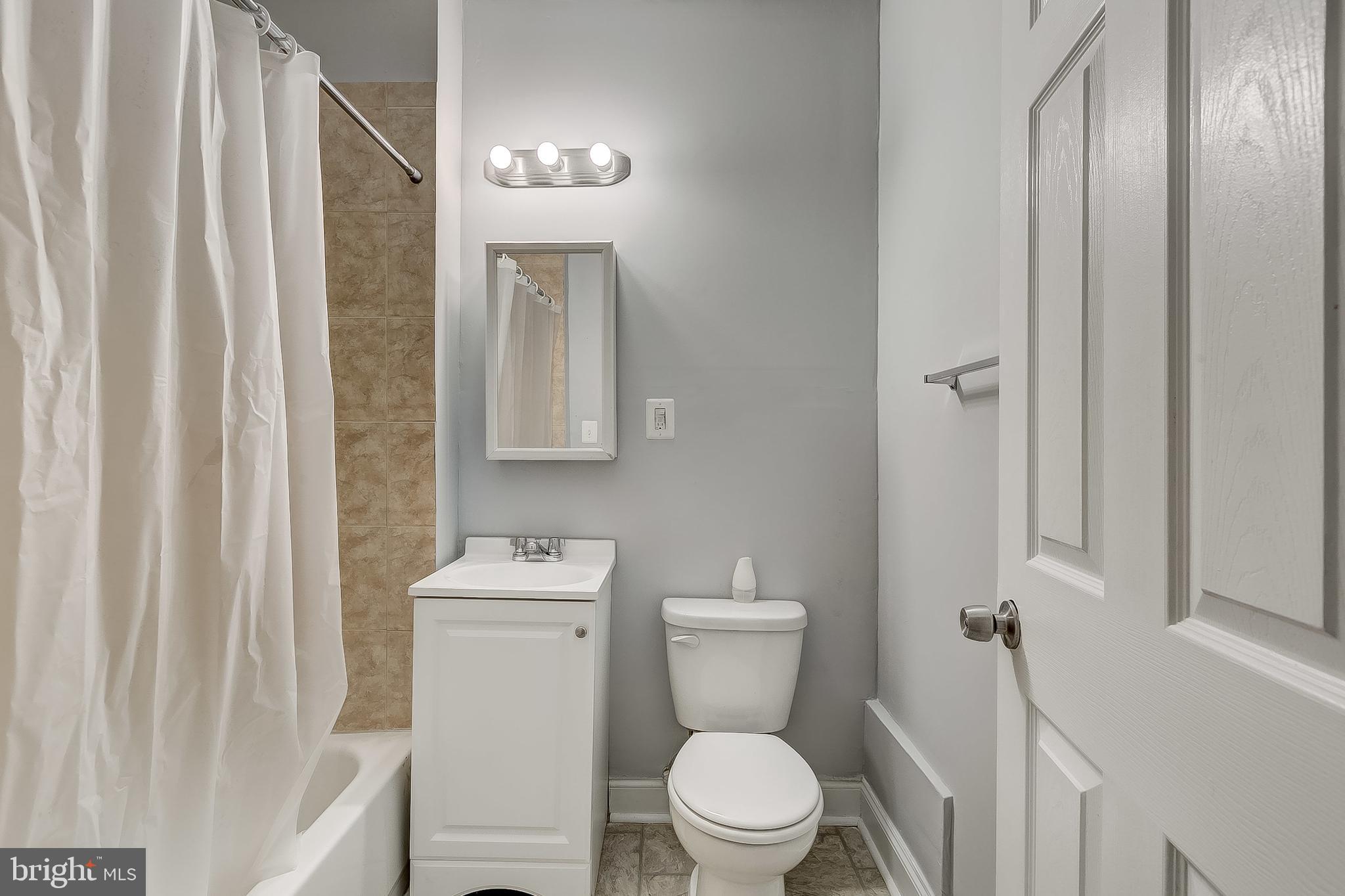 MADISON EASTEND - Residential