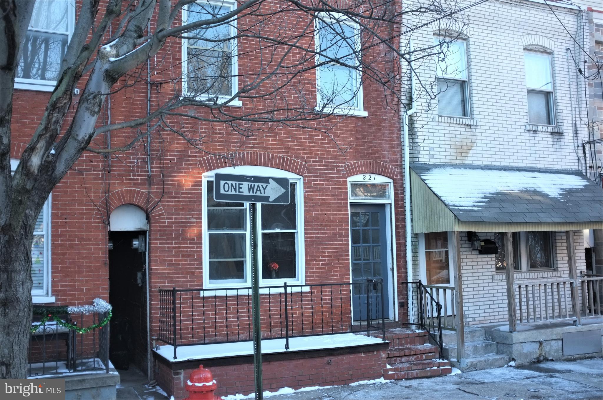 LANCASTER - Residential